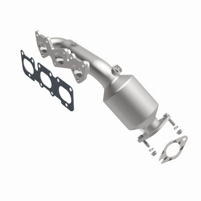 MagnaFlow Direct Fit Catalytic Converter 11-14 Hyundai Genesis V6-3.8L