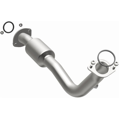 MagnaFlow Direct Fit Catalytic Converter 13-15 RAV4 2.5 Underbody