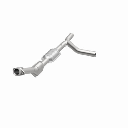 MagnaFlow Direct Fit Catalytic Converter 00-04 Ford E150 4.6L Passenger Side