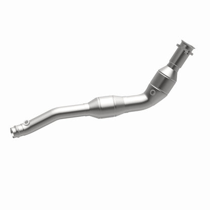 MagnaFlow Direct Fit Catalytic Converter 2014-2016 Land Rover LR4 V6 3 OEM Underbody
