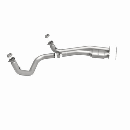 MagnaFlow Direct Fit Catalytic Converter 98-00 Chevy 3500 7.4L Fro