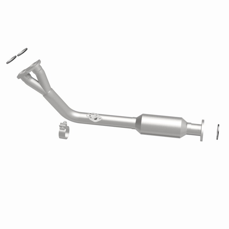 MagnaFlow Direct Fit Catalytic Converter California Grade 96-98 Toyota 4Runner 2.7L