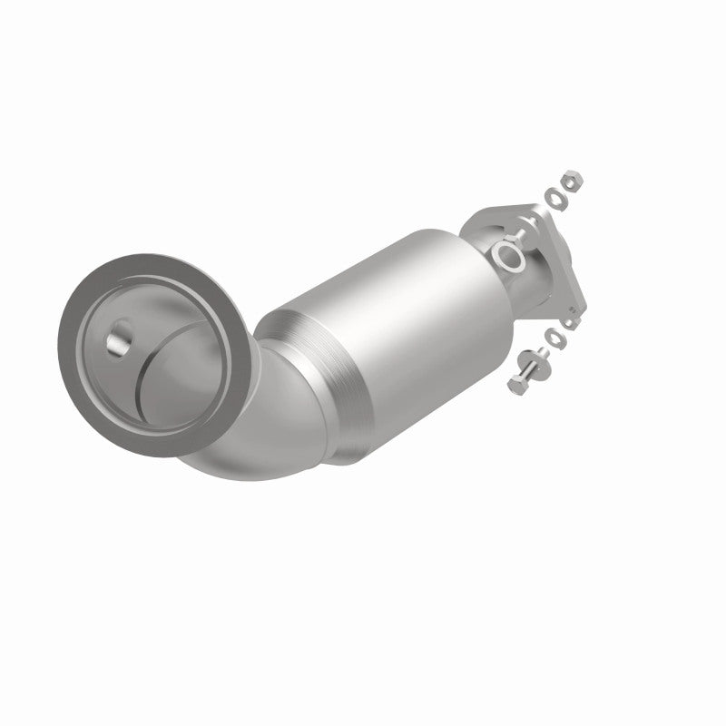 MagnaFlow 2015 M3 3 Underbody Direct Fit Converter