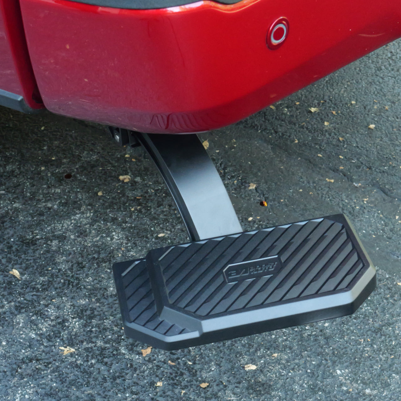 Ford F-150 (2021-2026) Retractable Bed Step