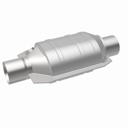 MagnaFlow Universal Catalytic Converter 2.25 Rear with O2
