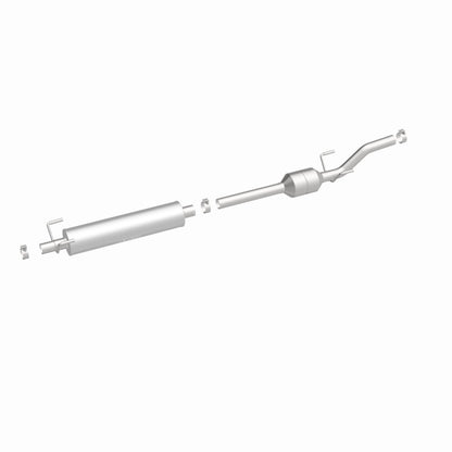 MagnaFlow Direct Fit Catalytic Converter 2002-2006 Sprinter 2500 2.7 L Underbody