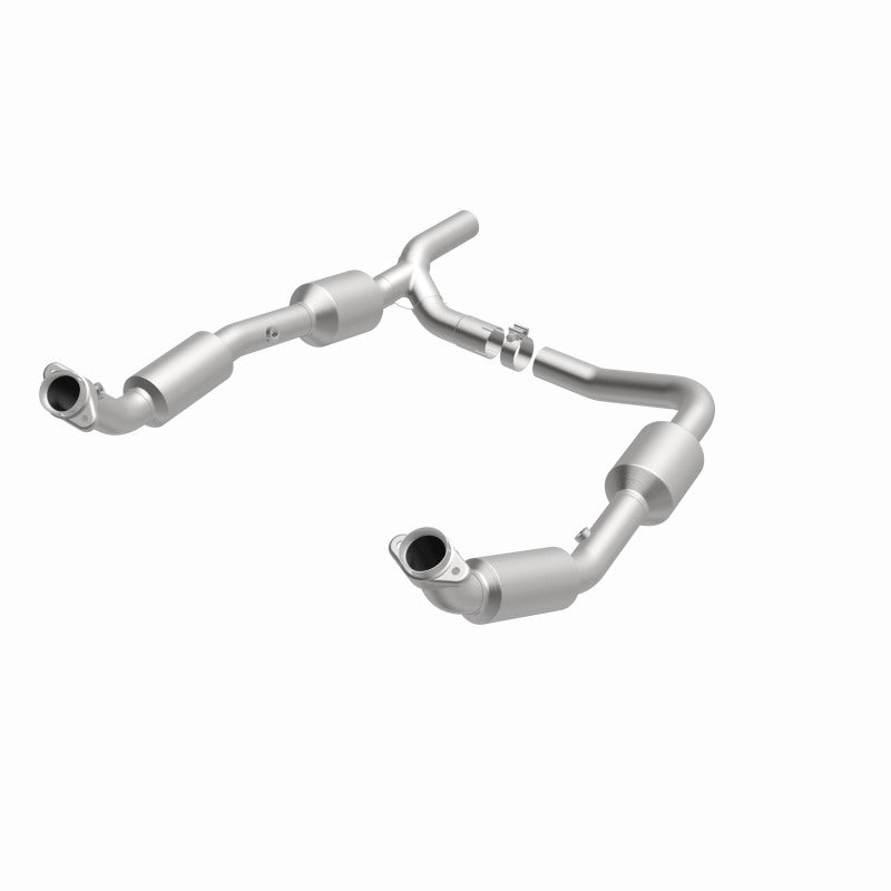 MagnaFlow Direct Fit Catalytic Converter 2008+ Ford E-150 4.6L