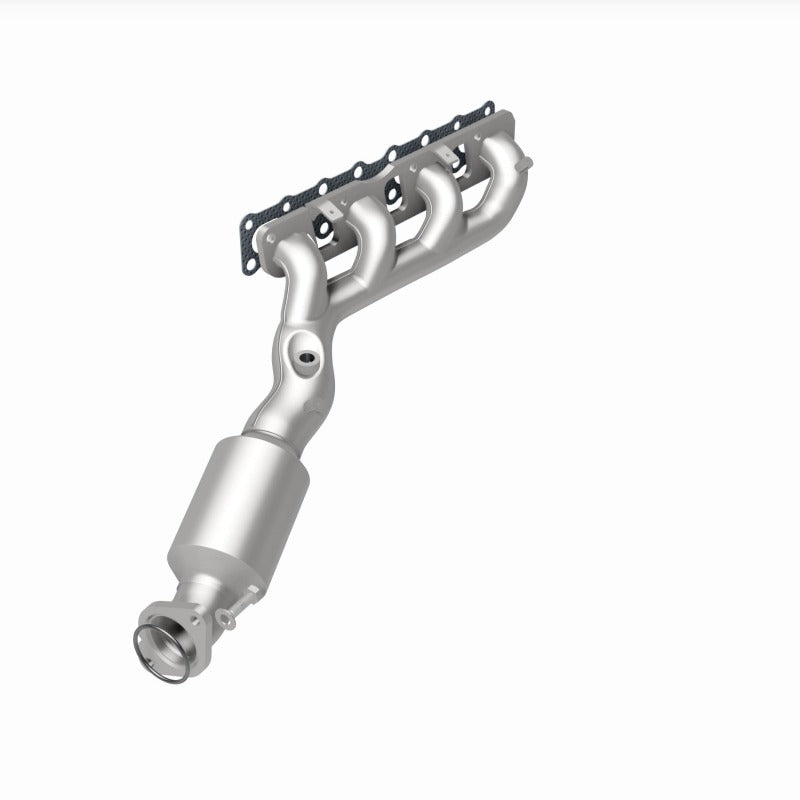 MagnaFlow Direct Fit Catalytic Converter Infiniti/Nissan Truck 8 5.6L P/S Manifold (49 State)