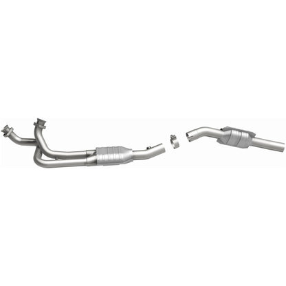 MagnaFlow Direct Fit Catalytic Converter 1996 Ford E-150 4.9L
