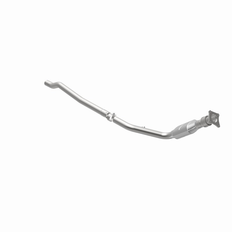 MagnaFlow Direct Fit Catalytic Converter 96-00 Caravan 3.0L