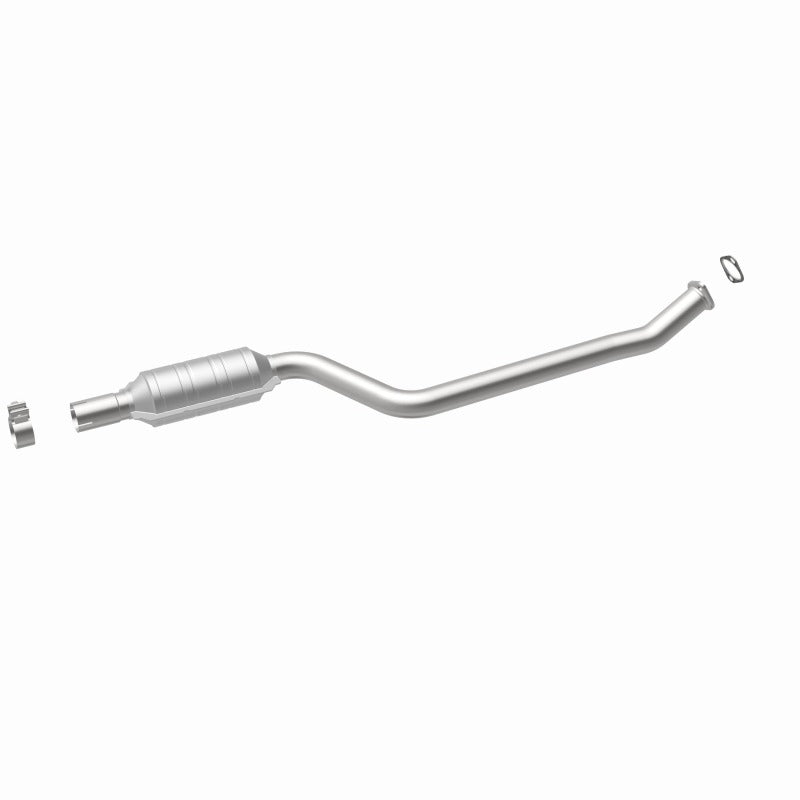MagnaFlow Direct Fit Catalytic Converter 2006 BMW 530xi 3.0L OEM
