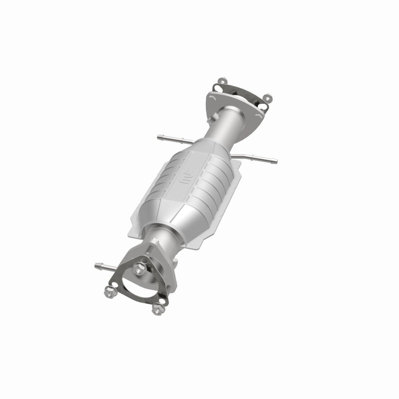 MagnaFlow Direct Fit Catalytic Converter 96-99 S10/Sanoma 4WD 4.3L