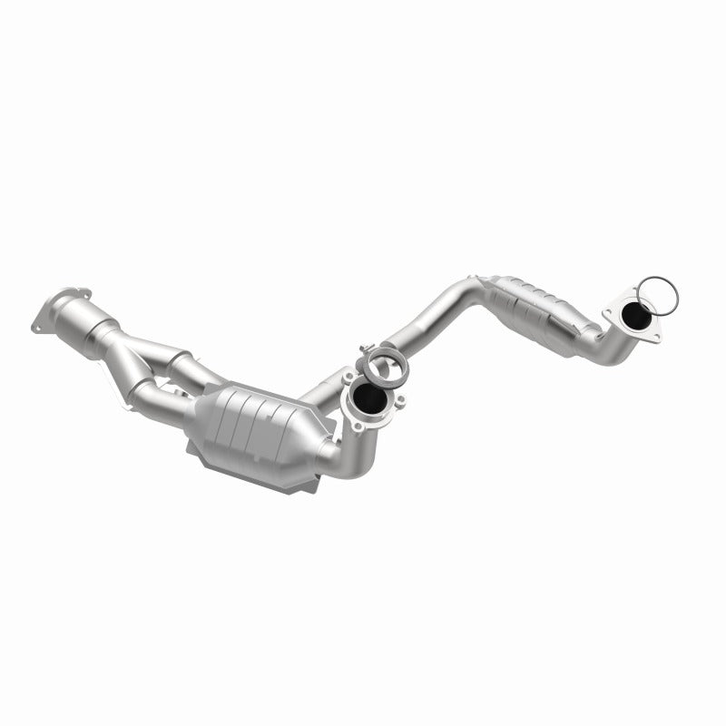 MagnaFlow Direct Fit Catalytic Converter 06-09 TB/Envoy 5.3/6.0 OEM