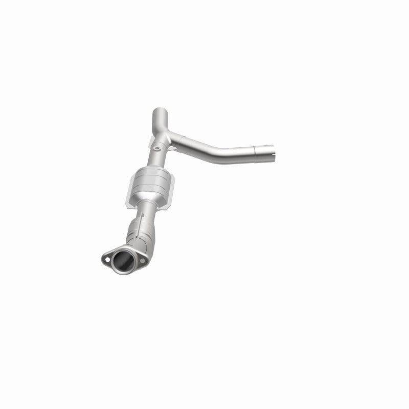 MagnaFlow Direct Fit Catalytic Converter 00-04 Ford E150 4.6L Passenger Side