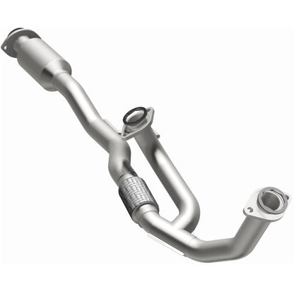 MagnaFlow Direct Fit Catalytic Converter 97-98 Toyota Avalon Camry 3