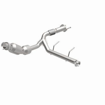 MagnaFlow Direct Fit Catalytic Converter 2021 Ford F-150 Right Underbody 3.5L