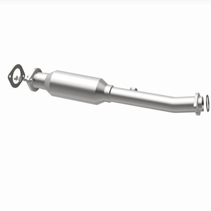MagnaFlow 05-06 Nissan Titan 5.6L Direct Fit Converter