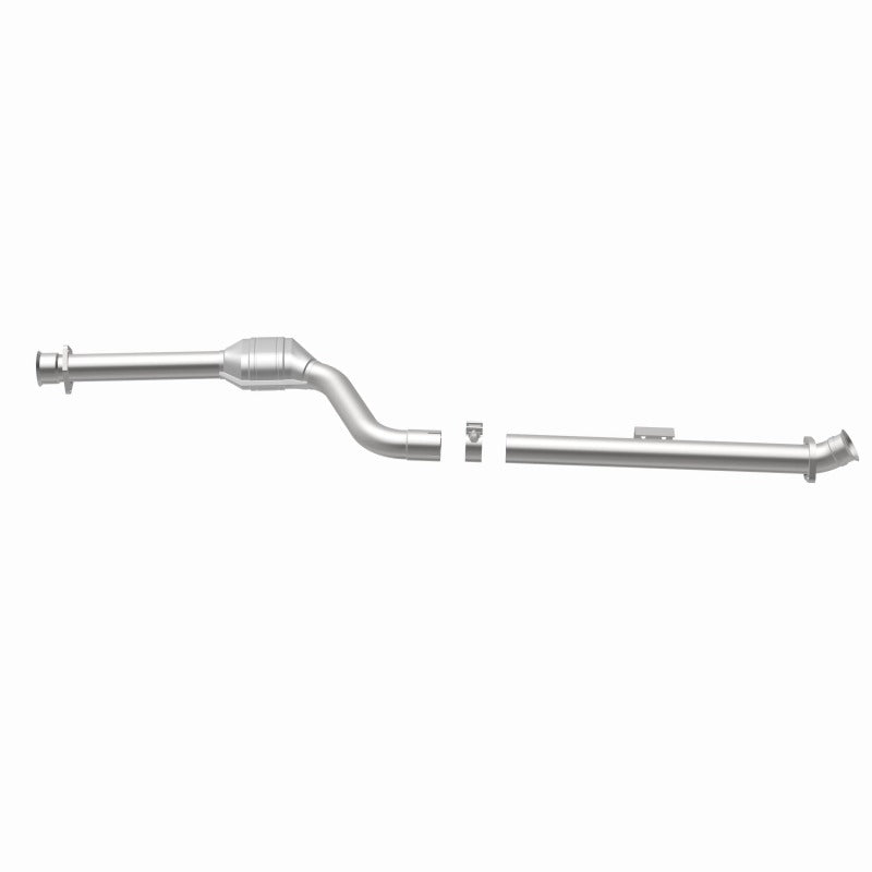MagnaFlow Direct Fit Catalytic Converter 03-05 Mercedes C230 1.8L