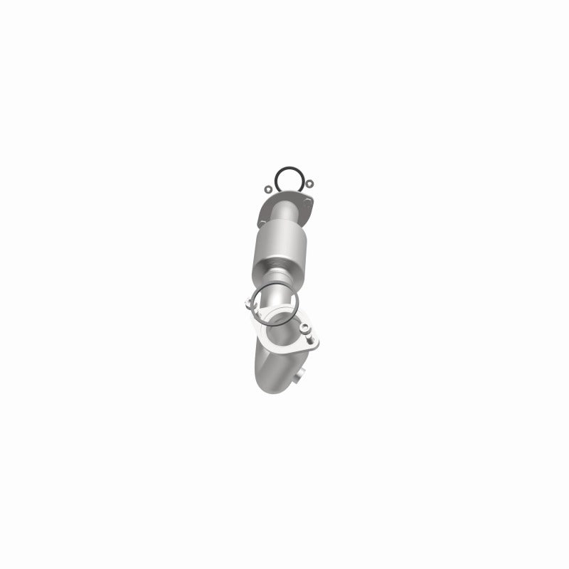 MagnaFlow Direct Fit Catalytic Converter 13-15 RAV4 2.5 Underbody