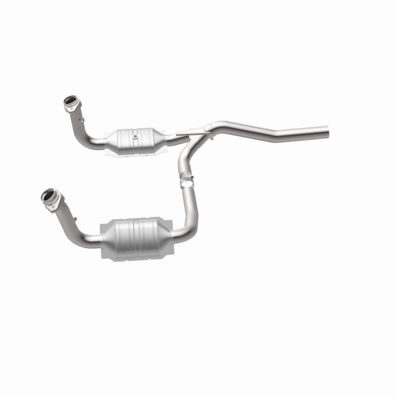 MagnaFlow Direct Fit Catalytic Converter 07-11 Dodge Nitro 4.0L