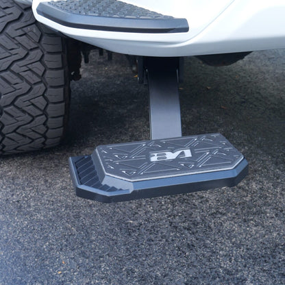 Chevy Silverado/GMC Sierra 1500 (2019-2026) Retractable Bed Step