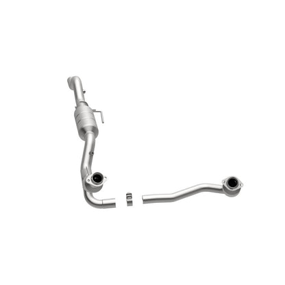MagnaFlow Direct Fit Catalytic Converter 00-03 Durango 4WD 5.9L