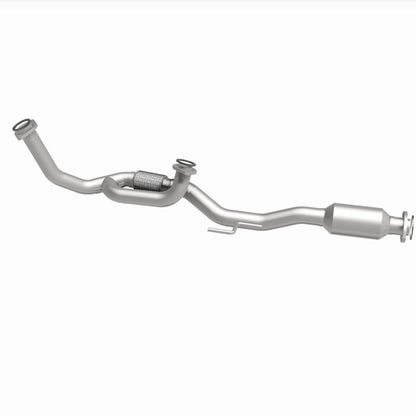 MagnaFlow Direct Fit Catalytic Converter 97-98 Toyota Avalon Camry 3