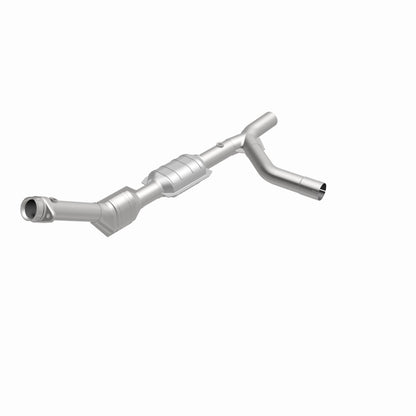 MagnaFlow Direct Fit Catalytic Converter 00-04 Ford E150 4.6L Passenger Side