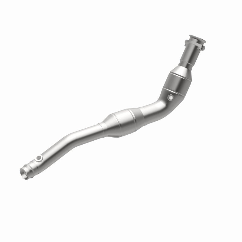 MagnaFlow Direct Fit Catalytic Converter 2014-2016 Land Rover LR4 V6 3 OEM Underbody