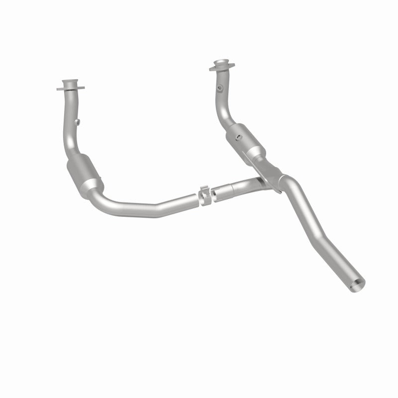 MagnaFlow Direct Fit Catalytic Converter 2009-2012 Dodge Nitro 3.7L Underbody