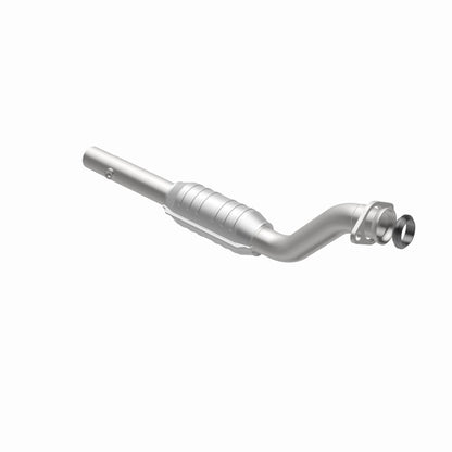 MagnaFlow Direct Fit Catalytic Converter 96 Buick LeSabre 3.8L