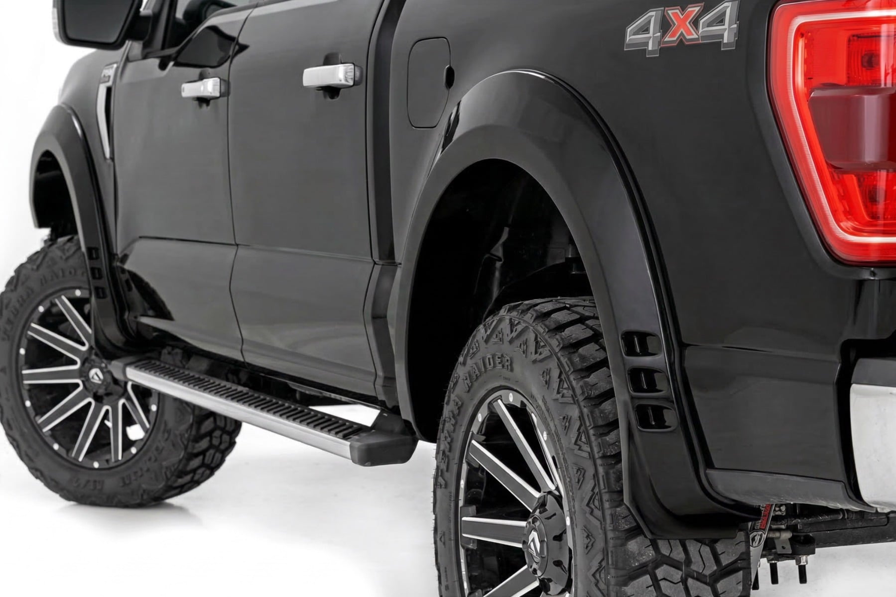SF1 Fender Flares | Gloss Black | Ford F-150 2WD/4WD (2021-2026)
