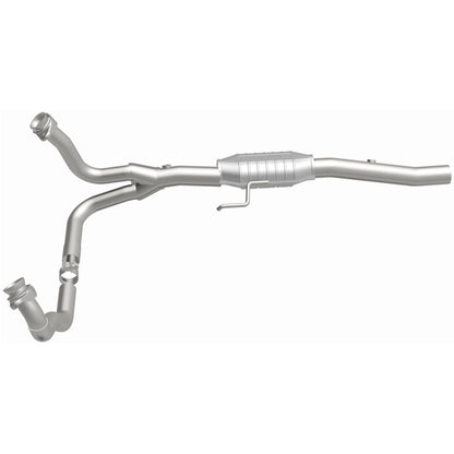 MagnaFlow Direct Fit Catalytic Converter 00-03 Durango 2WD OEM