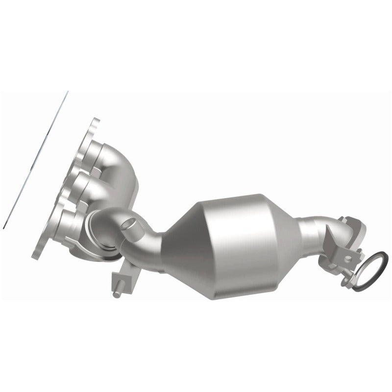 MagnaFlow Direct Fit Catalytic Converter 04-06 Toyota Sienna 3.3L