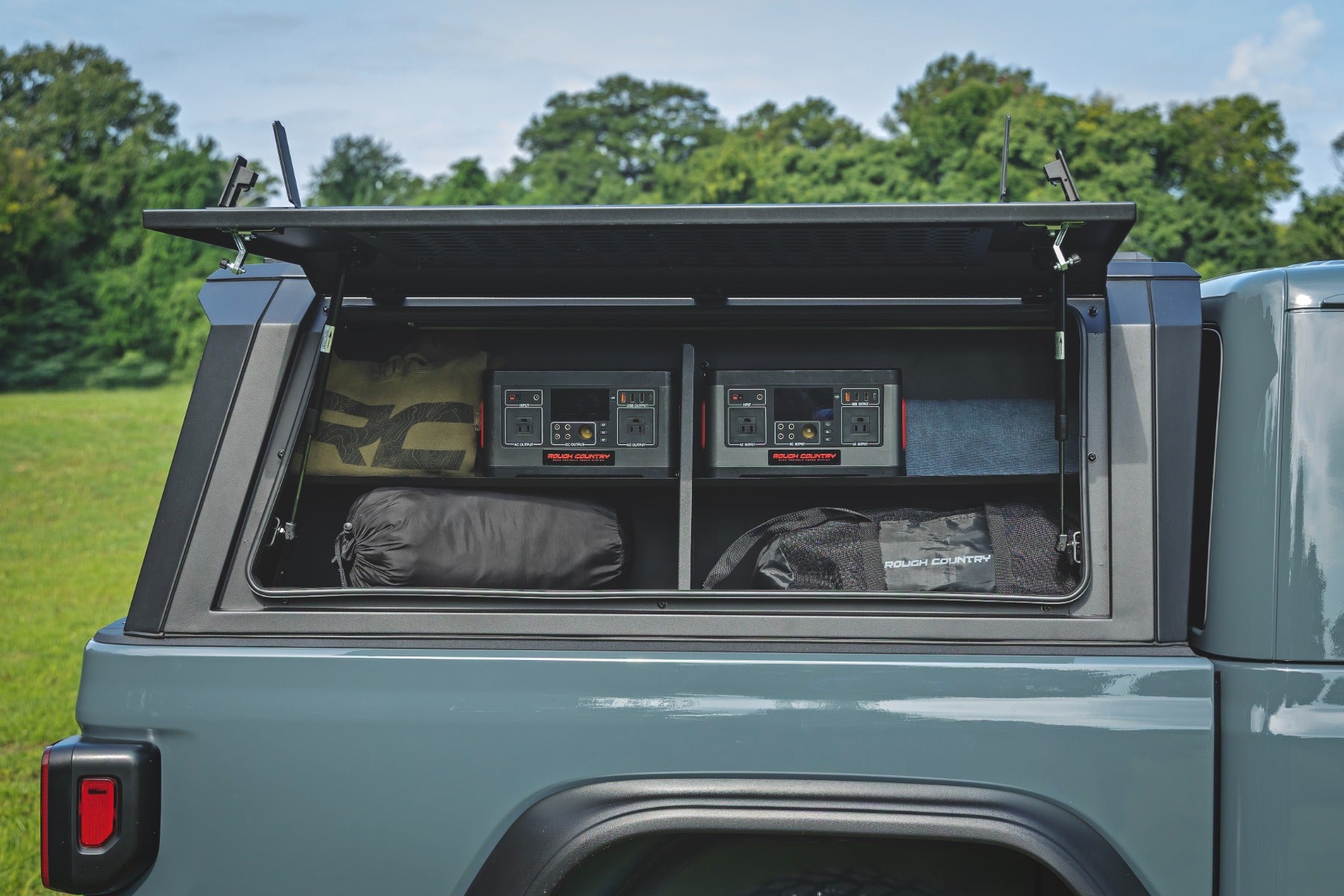 Bed Cap Side Shelf Storage Bin | Passengers Side | Jeep Gladiator JT (20-26)