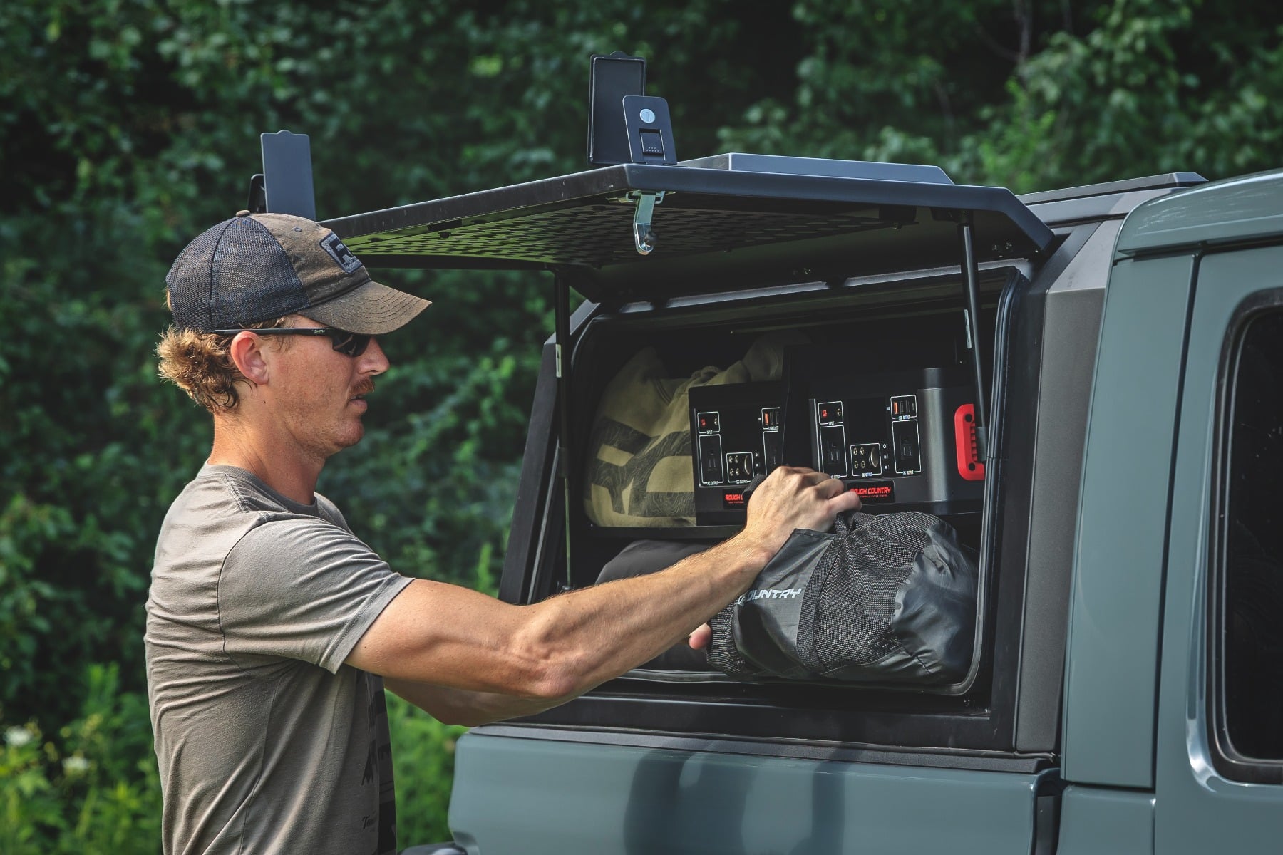Bed Cap Side Shelf Storage Bin | Passengers Side | Jeep Gladiator JT (20-26)