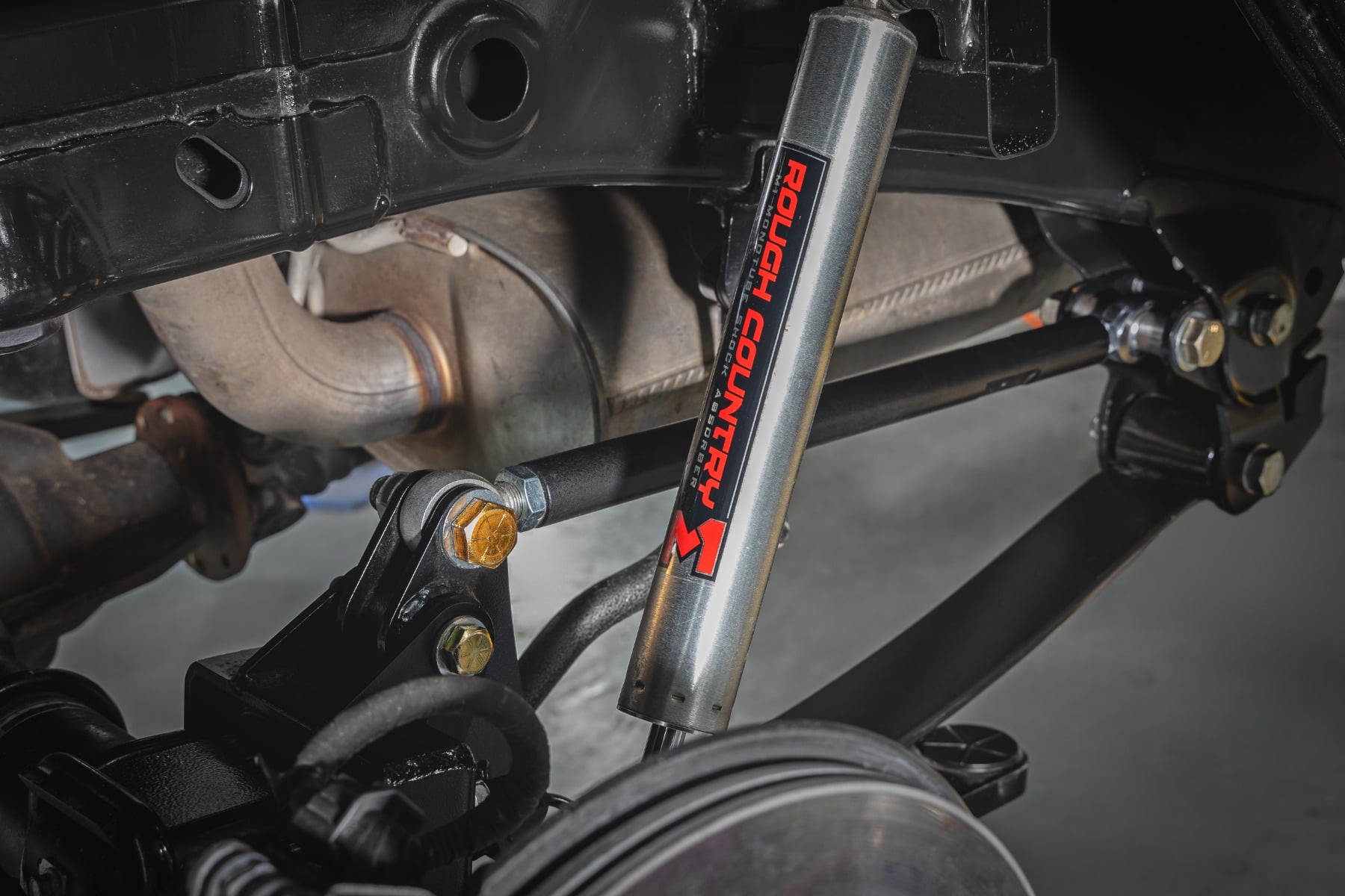 Traction Bar Kit | 2-5 Inch Lowering Kit | Ford F-150 (2015-2026)