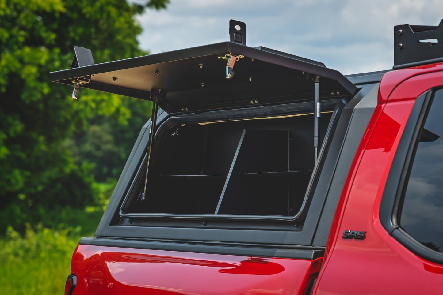 Bed Cap Side Shelf Storage Bin | Passengers Side | Toyota Tacoma (24-26)