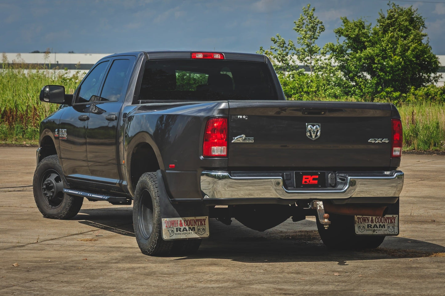 AC2 Running Boards | Amber/White | Crew Cab | Ram 1500/2500/3500 2WD/4WD (2010-2025 & Classic)
