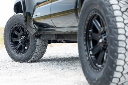Rough Country 84 Series Wheel | Gloss Black | 18x8.5 | 6x5.5 | +0mm