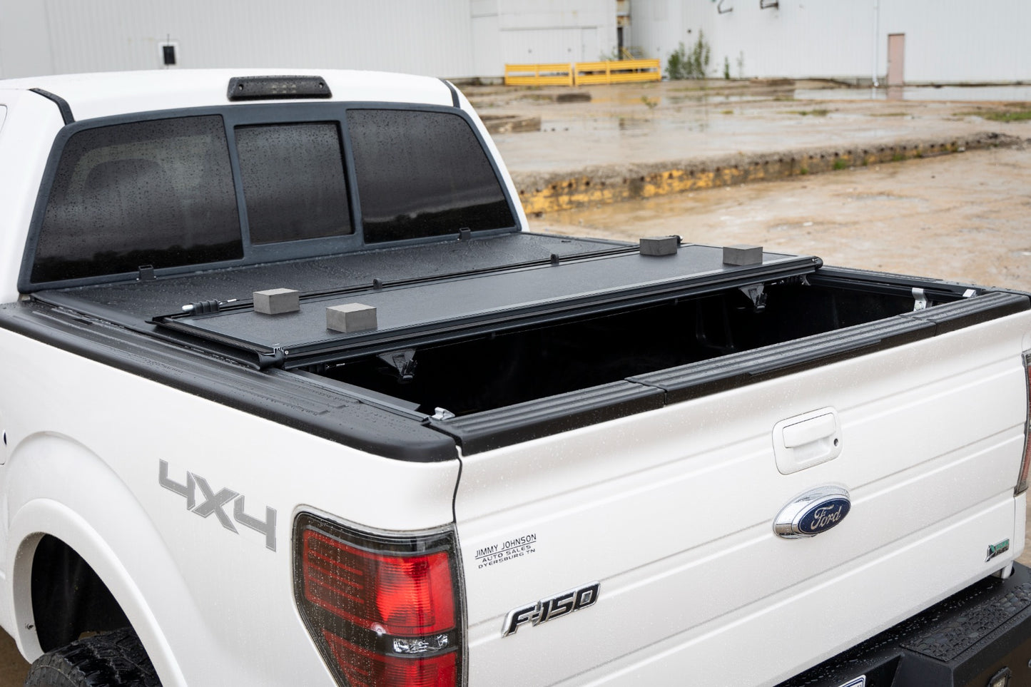Hard Low Profile Bed Cover | Ford F-150 2WD/4WD (2004-2014)