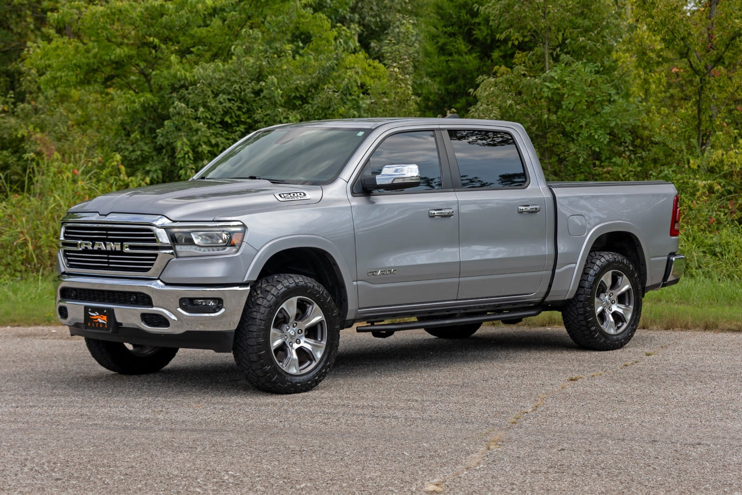 OV2 Running Boards | Side Step Bars | Crew Cab | Ram 1500 (19-26)/1500 TRX (21-24) 