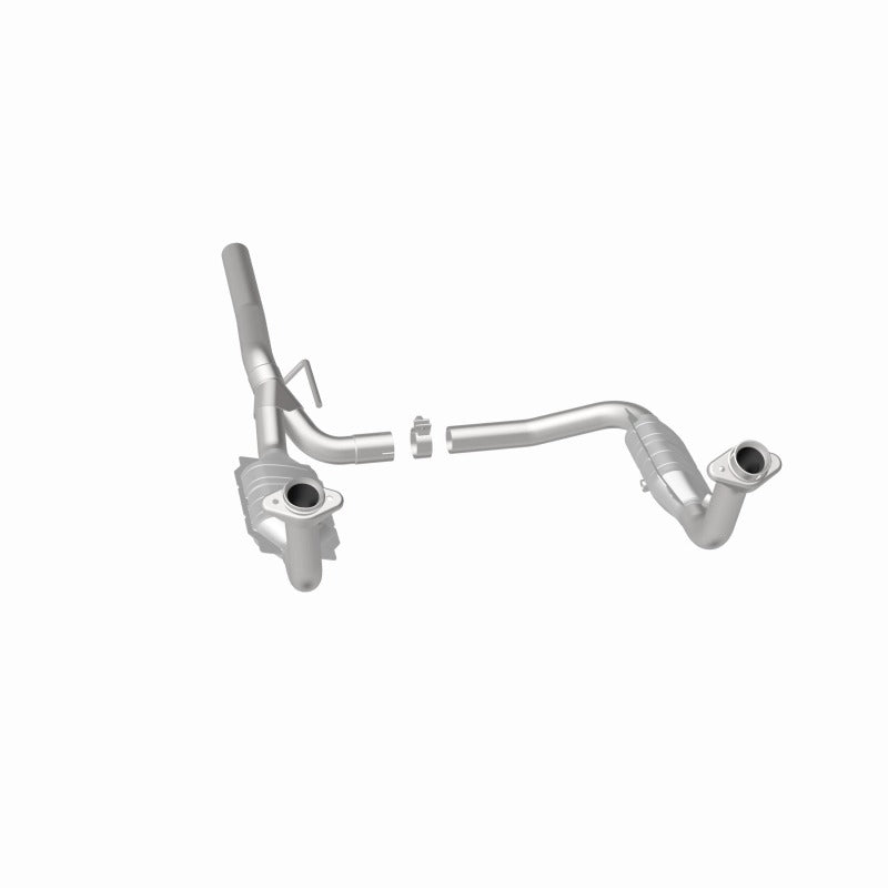 MagnaFlow Direct Fit Catalytic Converter 07-11 Dodge Nitro 4.0L
