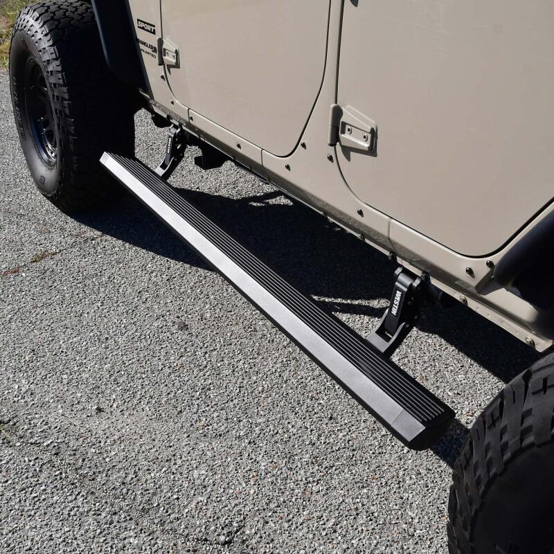 Westin 07-18 Jeep Wrangler JK Unlimited Pro-e Electric Running Boards - Textured Black