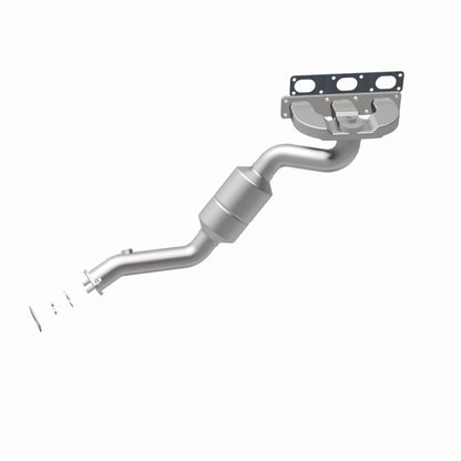 MagnaFlow Direct Fit Catalytic Converter 04-05 BMW 530i 3.0L Rear Ma