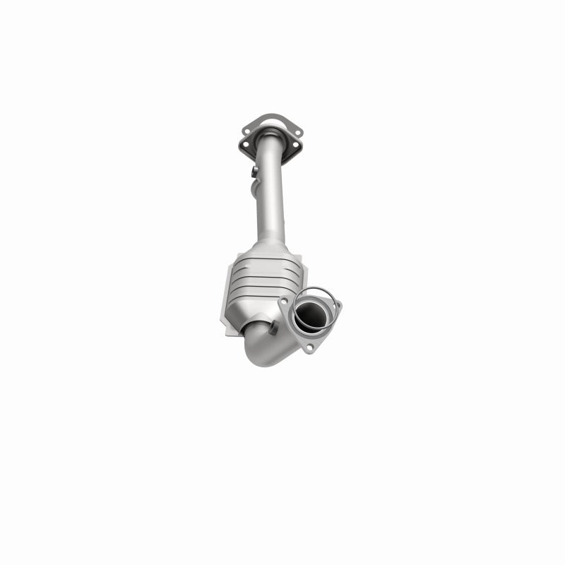 MagnaFlow Direct Fit Catalytic Conv 02-06 Cadillac Escalade / 02-06 GM Yukon (Inc Denali) 6.0L P/S