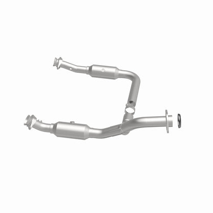 MagnaFlow 2006 Ford Explorer 4.6L Direct Fit Converter