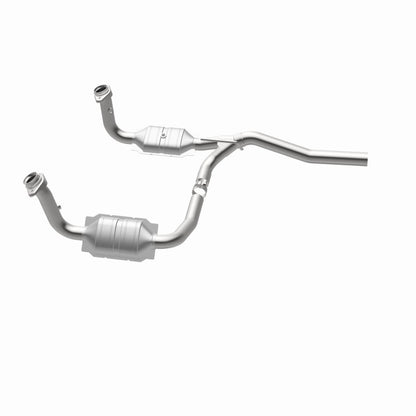 MagnaFlow Direct Fit Catalytic Converter 07-11 Dodge Nitro 4.0L