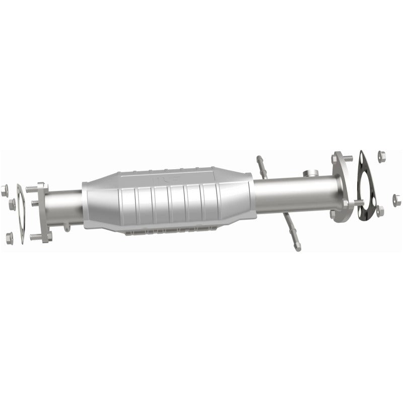 MagnaFlow Direct Fit Catalytic Converter 96-99 S10/Sanoma 4WD 4.3L