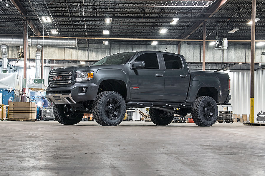 gm-lift-kit_241n2-gray-canyon-fd_1_3.jpg